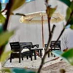 Cozy Hideout - Condo Hotel