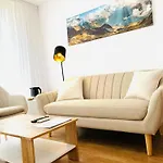 Cozy Hideout - Condo Hotel