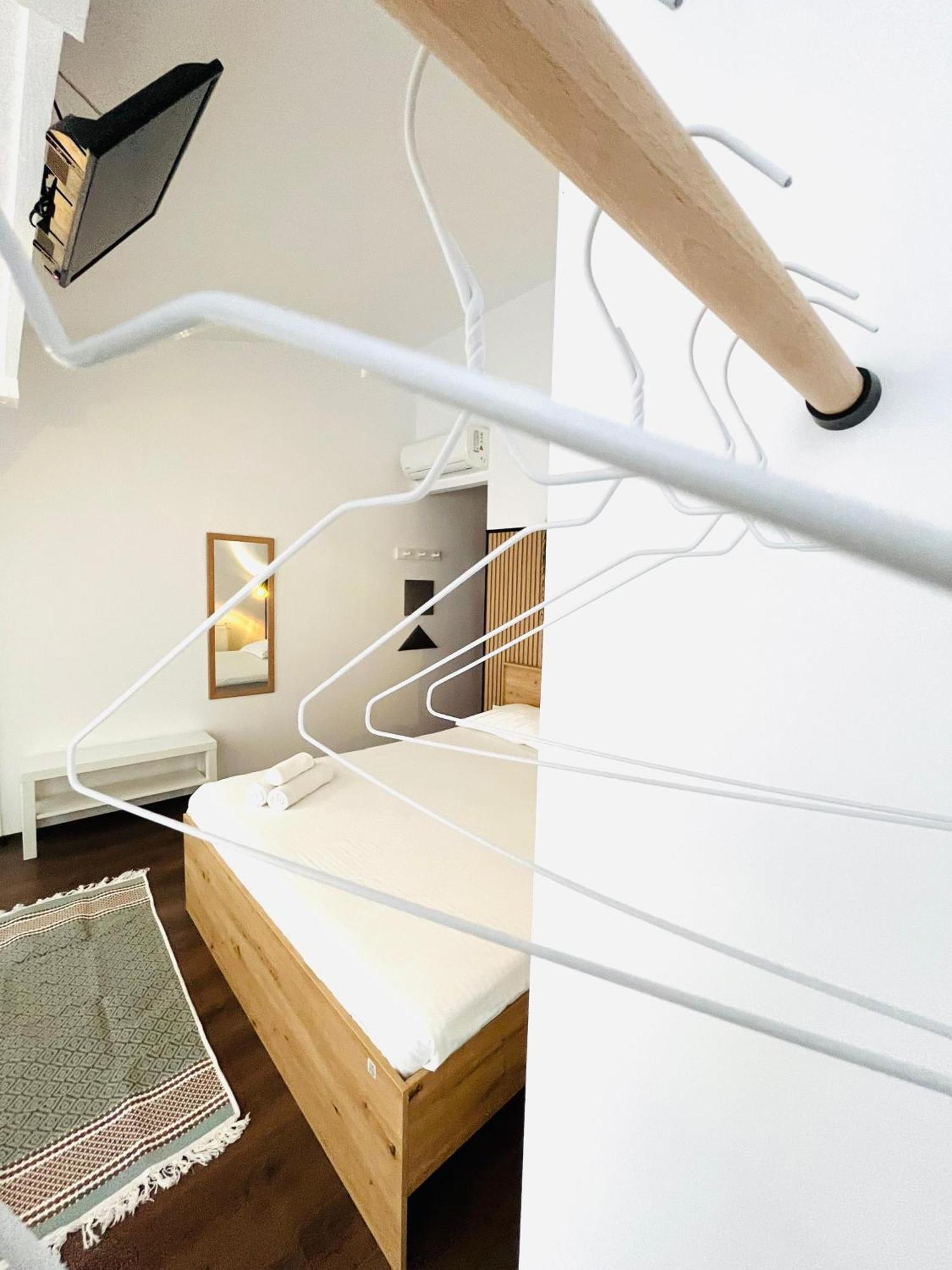 Cozy Hideout - Aparthotel Timisoara