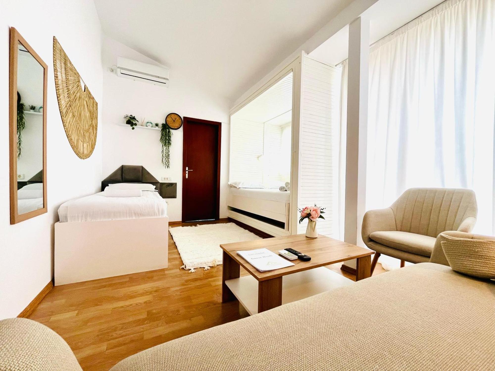 Cozy Hideout - Aparthotel